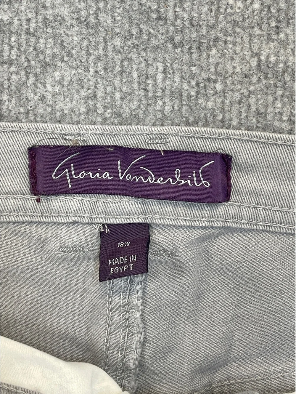 Gloria Vanderbilt Amanda Capri Pants Womens 18W Gray Stretch Denim Crop Shorts